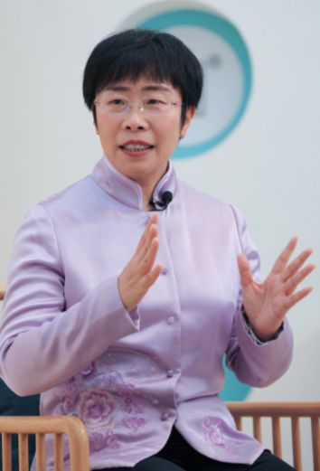 曝光：不要房车只要这个条件男士望而却步冰球突破豪华版app44岁蒙曼父母征婚(图3)